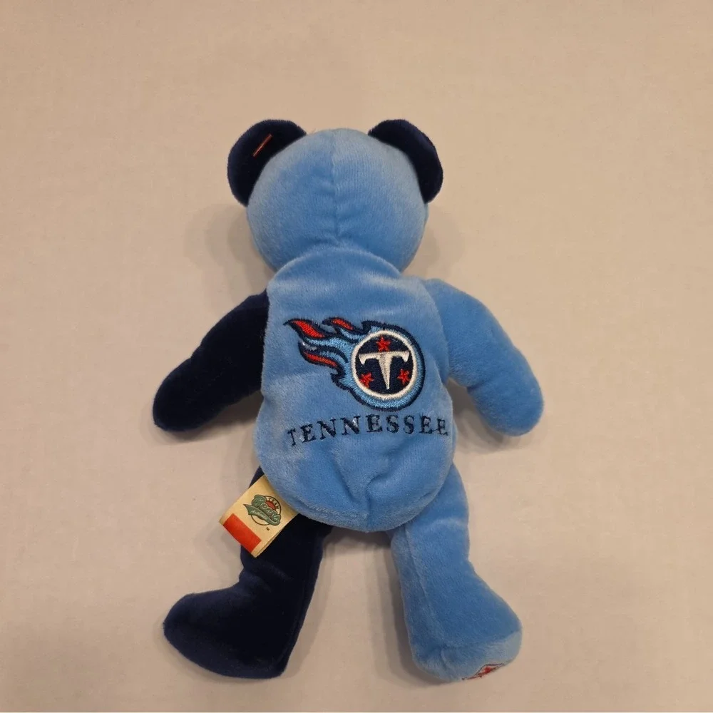 Tennessee Titans Bear Pigskin Bears NFL Football Team Sports Display with tag